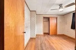 341 Osborn St, Fall River, MA 02724 - Photo 9