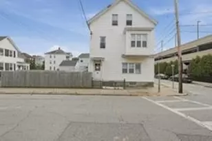341 Osborn St, Fall River, MA 02724 - Photo 1