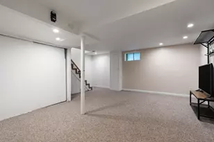 956 Belmont, Watertown, DC 20472 - Photo 11