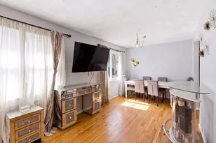 112 Lowell St, Peabody, MA 01960 - Photo 5