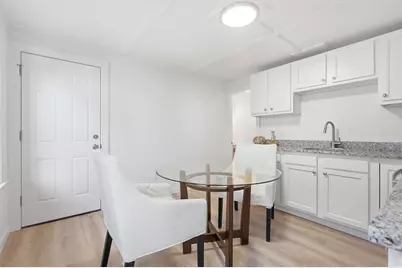 14 Staten St, Gloucester, MA 01930 - Photo 7