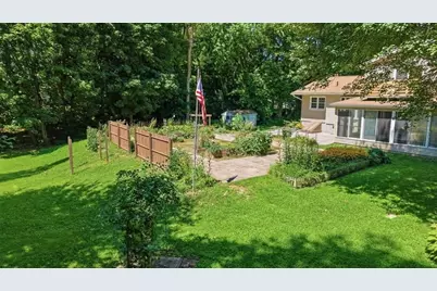 1 Corey St, Agawam, MA 01001 - Photo 7