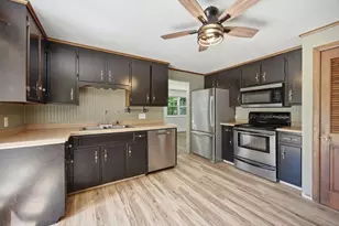 1 Corey St, Agawam, MA 01001 - Photo 17