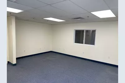 38 High St #5, Woburn, MA 01801 - Photo 5