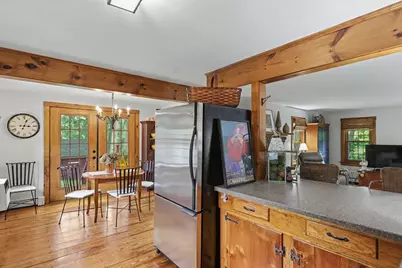 1475 Somerset, Dighton, MA 02715 - Photo 17