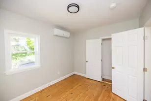 5 S Harlem St, Worcester, MA 01610 - Photo 9