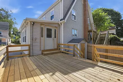 3 Nichols St, Woburn, MA 01801 - Photo 15