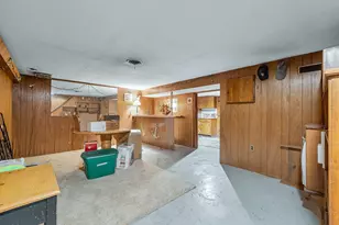 41 Alma St, Lowell, MA 01854 - Photo 21