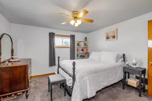 41 Alma St, Lowell, MA 01854 - Photo 11