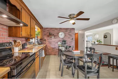 41 Alma Street, Lowell, MA 01854 - Photo 3