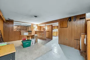 41 Alma St, Lowell, MA 01854 - Photo 21
