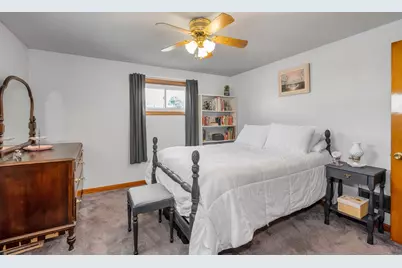 41 Alma Street, Lowell, MA 01854 - Photo 11