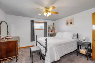 41 Alma St, Lowell, MA 01854 - Photo 11