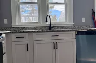 23 Trafalgar Sq, Barre, MA 01005 - Photo 5