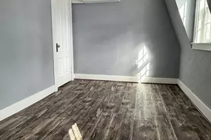 23 Trafalgar Sq, Barre, MA 01005 - Photo 13