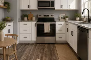 23 Trafalgar Sq, Barre, MA 01005 - Photo 1