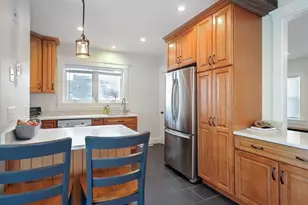 62 Rosemont Rd, Weymouth, MA 02191 - Photo 7