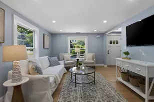 6 Linden Rd, Melrose, MA 02176 - Photo 13