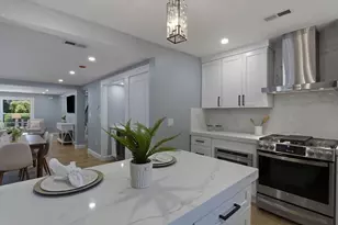 6 Linden Rd, Melrose, MA 02176 - Photo 9