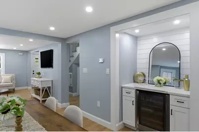 6 Linden Road #A, Melrose, MA 02176 - Photo 11