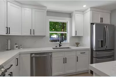 6 Linden Road #A, Melrose, MA 02176 - Photo 7
