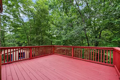 225 Brown St, Pittsfield, MA 01201 - Photo 19