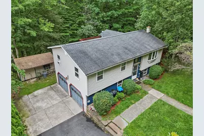 225 Brown St, Pittsfield, MA 01201 - Photo 7