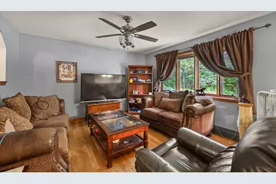225 Brown St, Pittsfield, MA 01201 - Photo 11