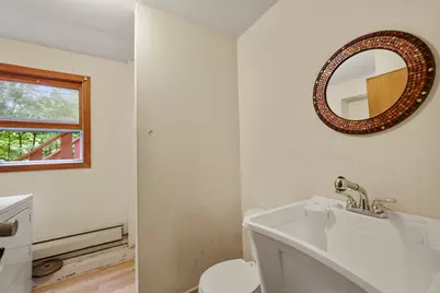 225 Brown St, Pittsfield, MA 01201 - Photo 29