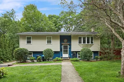 225 Brown St, Pittsfield, MA 01201 - Photo 1