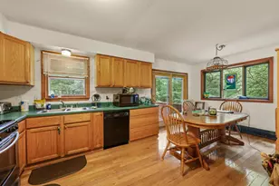 225 Brown St, Pittsfield, MA 01201 - Photo 13