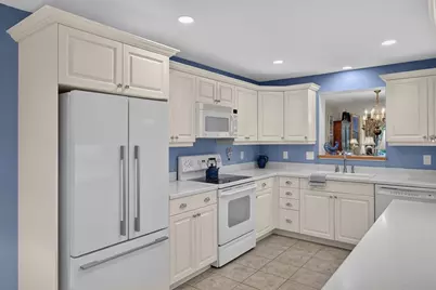 8 Latham Wood #8, Plymouth, MA 02360 - Photo 5