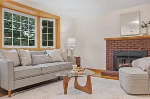 156 Mill St, Burlington, MA 01803 - Photo 7