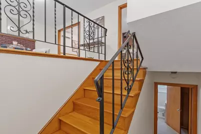 156 Mill St, Burlington, MA 01803 - Photo 3