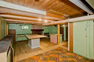 95 Craiwell Ave, West Springfield, MA 01104 - Photo 33