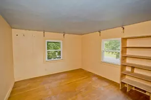 95 Craiwell Ave, West Springfield, MA 01104 - Photo 27