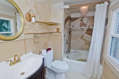 95 Craiwell Ave, West Springfield, MA 01104 - Photo 15