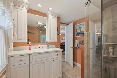 1327 South St, Needham, MA 02492 - Photo 13