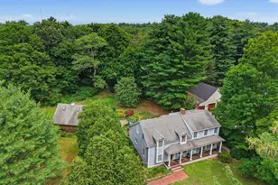 1327 South St, Needham, MA 02492 - Photo 3