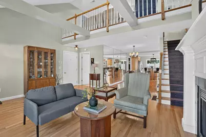 1 Tanglewood Park Dr #1, Haverhill, MA 01830 - Photo 5