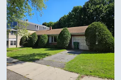 37 Academy St, Chicopee, MA 01013 - Photo 11