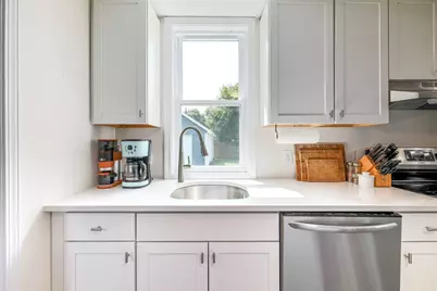 17 Temple St, Palmer, MA 01069 - Photo 13