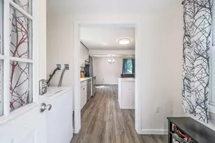 17 Temple St, Palmer, MA 01069 - Photo 11