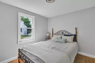 31 Thompson St, East Longmeadow, MA 01028 - Photo 15