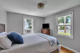 31 Thompson St, East Longmeadow, MA 01028 - Photo 19