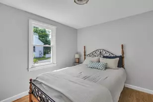 31 Thompson St, East Longmeadow, MA 01028 - Photo 15