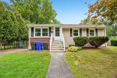 9 Atlantic Ave, North Providence, RI 02904 - Photo 31