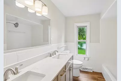 9 Atlantic Ave, North Providence, RI 02904 - Photo 33