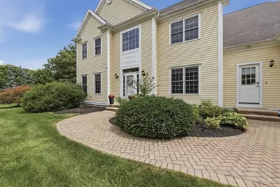 8 Juniper Road, Upton, MA 01568 - Photo 3