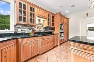 8 Juniper Rd, Upton, MA 01568 - Photo 11
